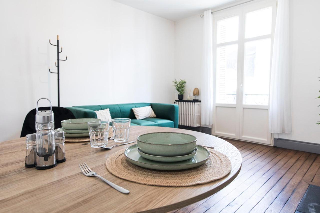 Appartement Avec Balcon A 250 M De La Gare, Hyper Centre Tours Exteriör bild