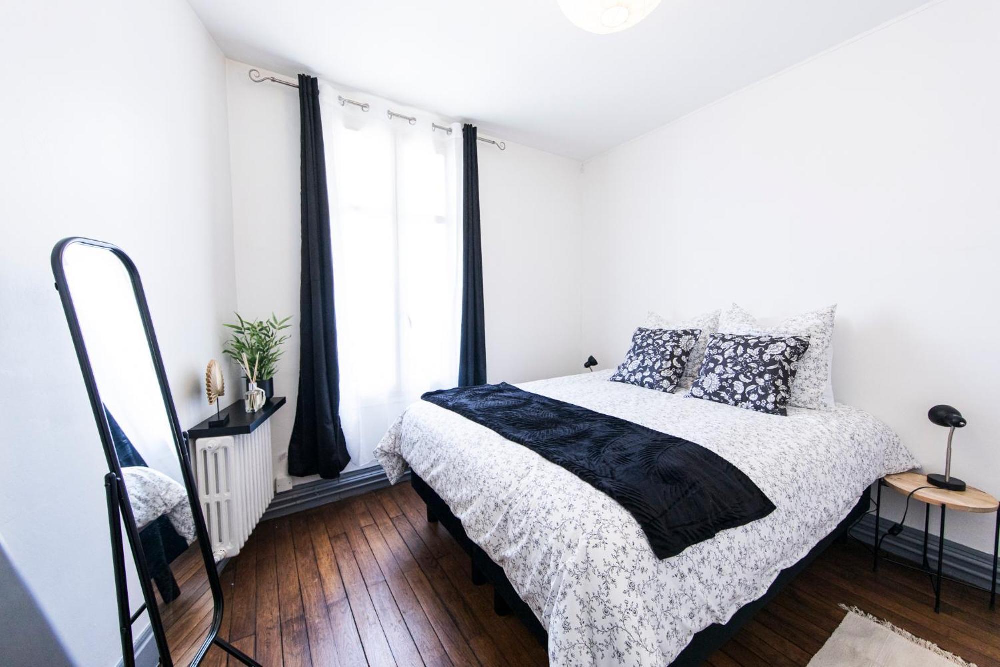 Appartement Avec Balcon A 250 M De La Gare, Hyper Centre Tours Exteriör bild